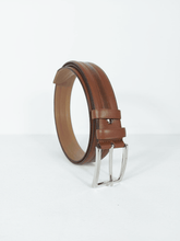 Gestreepte bruine riem